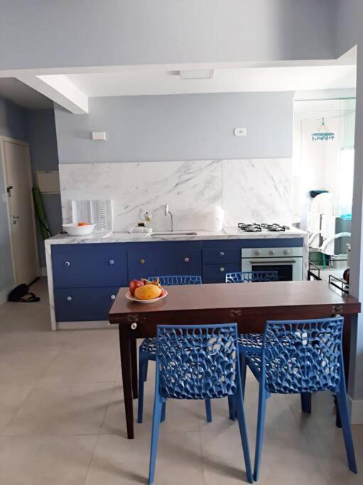 Apartamento Charmoso No Centro De Ubatuba